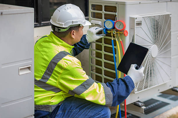 Professional Ac Installation technician working in Bedford, MA